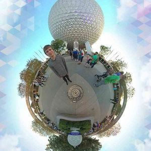 Meet your Posher, Alex